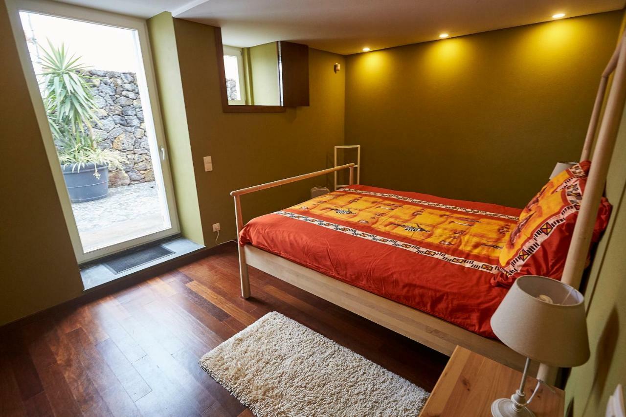 Vila Casa Do Vizinho Porto Judeu Exteriér fotografie